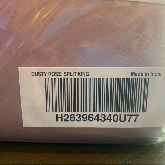 Northern Nights Split King Sheet Set - Picture 3 of 3